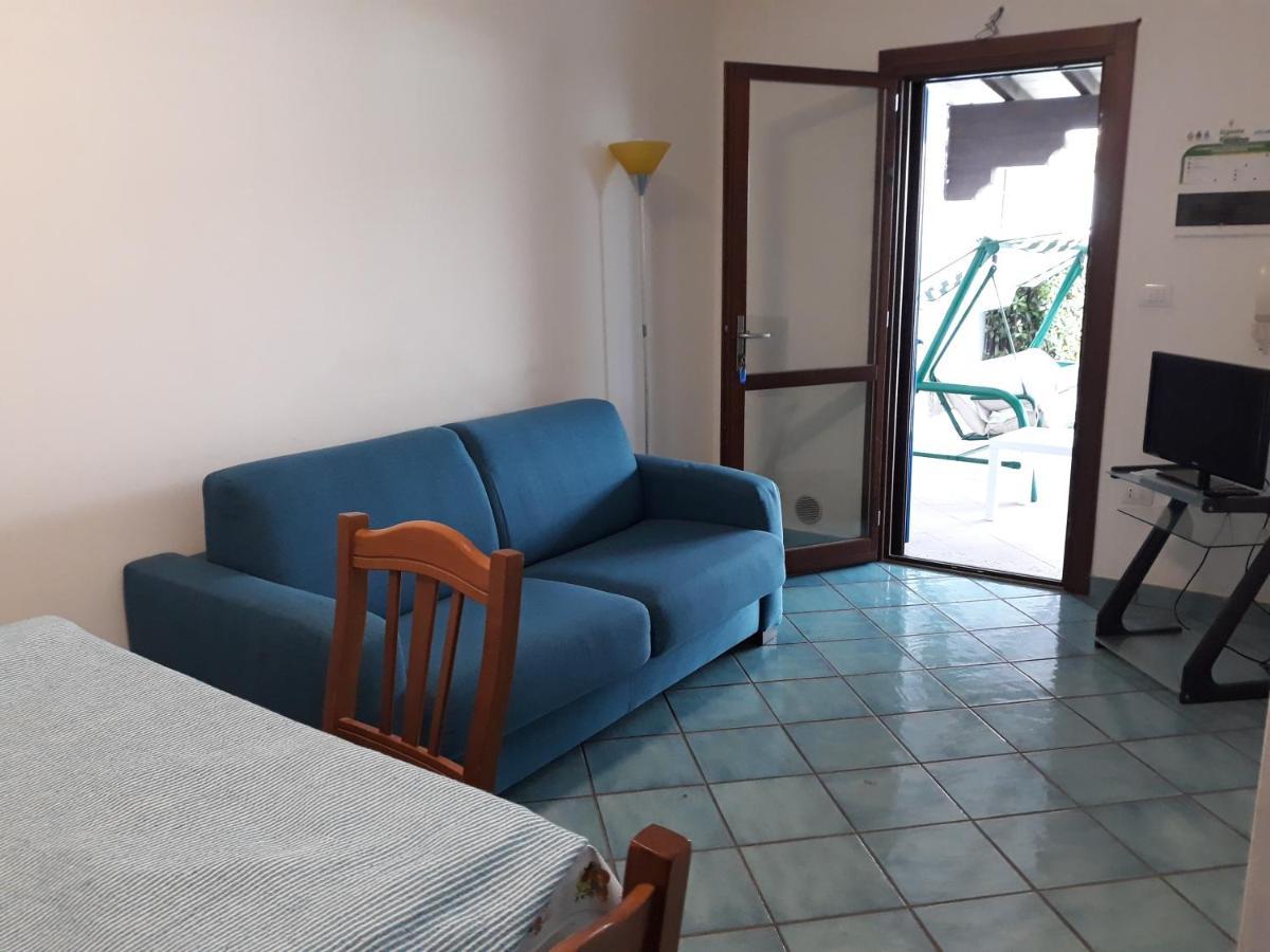 Villa In Villaggio 切萨雷奥港 外观 照片