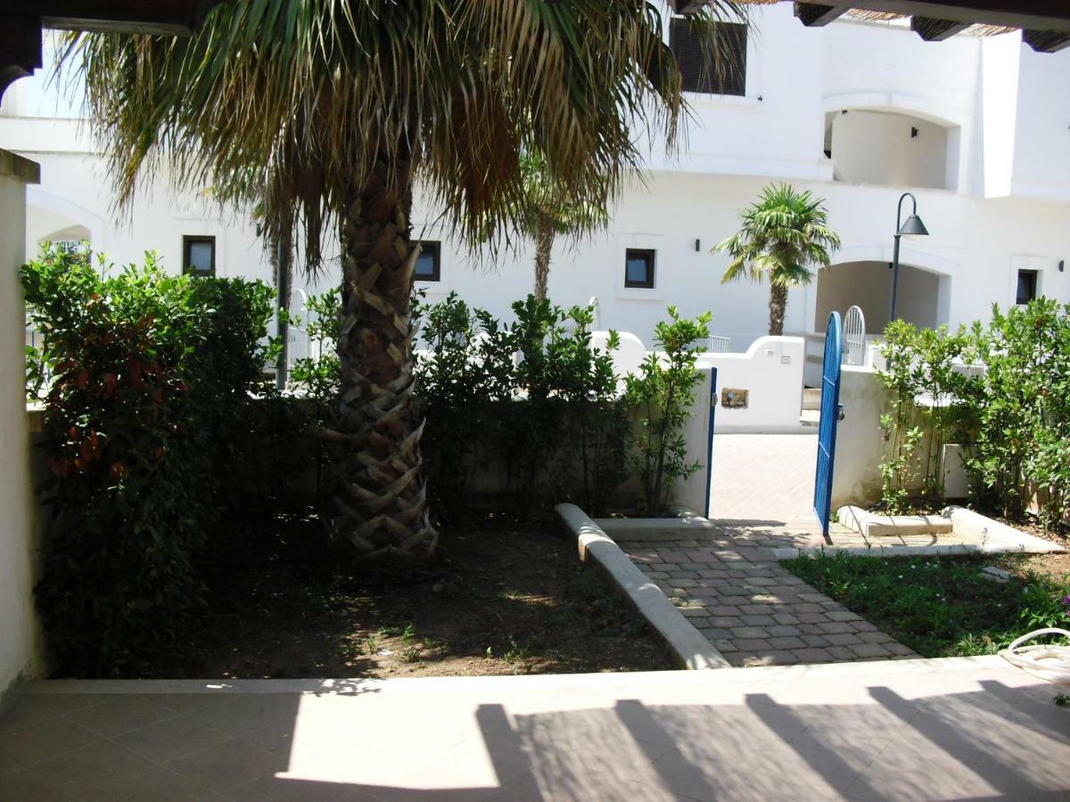 Villa In Villaggio 切萨雷奥港 外观 照片
